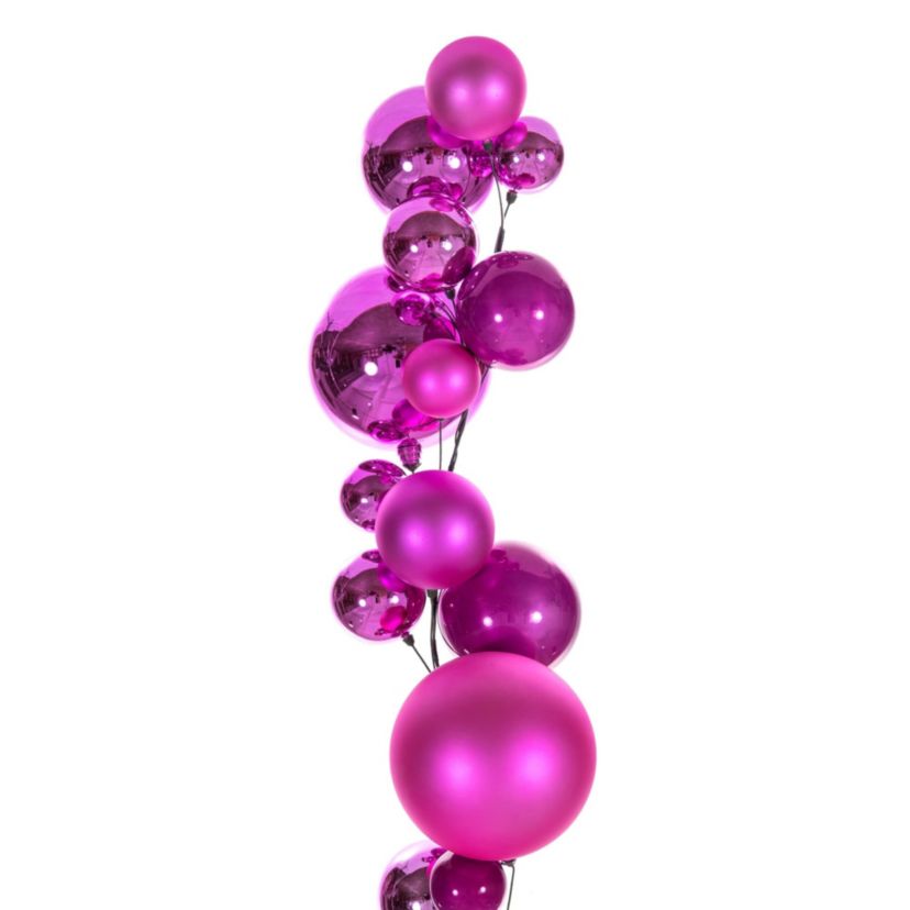 Vickerman 6 Silver Ball Branch Garland. It has: eight 3-inch ornaments, eight 4-inch ornaments, four 4.75-inch, four 6-inch, and four 8-inch ornaments, for a total of twenty-eight ornaments on the garland. It features ornaments in matte, shiny, and pearl finishes. Green spine with a loop hanger.