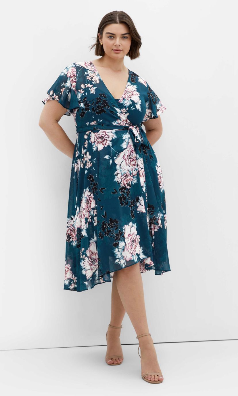 City Chic Blossom Short Sleeve Dress | Belk