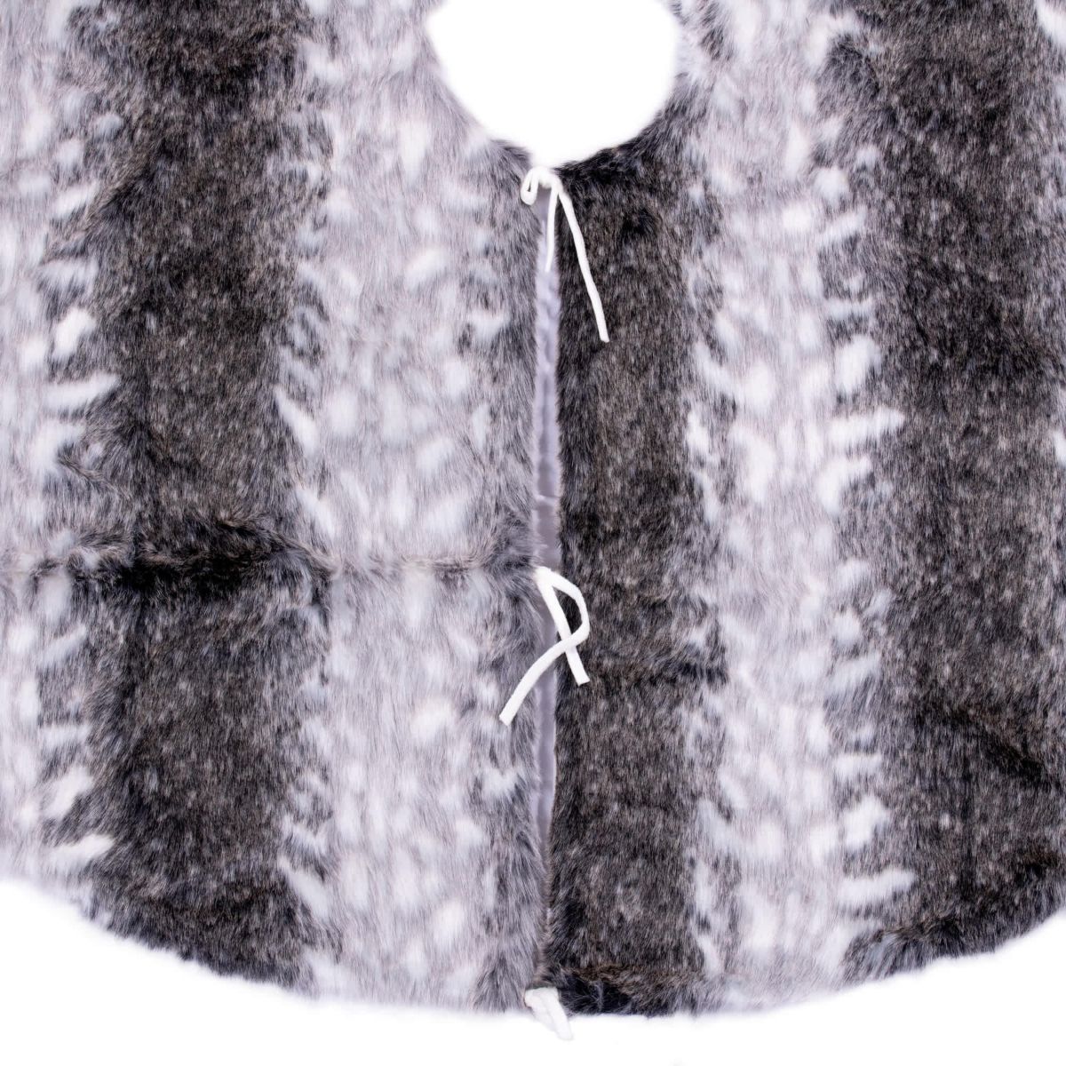Vickerman 72" Arctic Faux Fur Tree Skirt