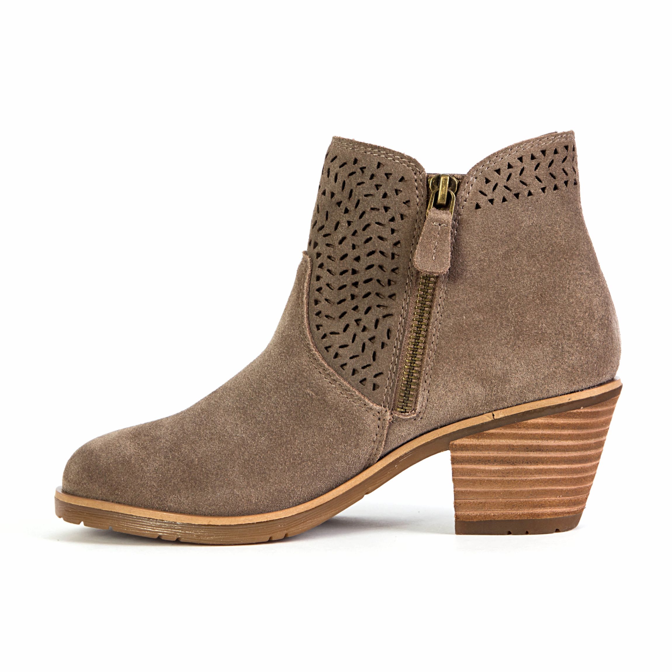 Veda Boots