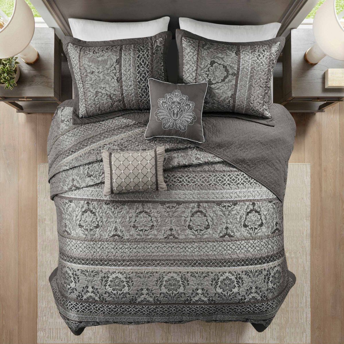 Bellagio 5 Piece Reversible Jacquard Bedspread Set