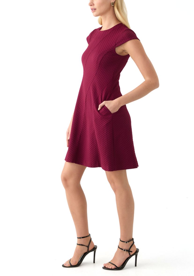 Womens Short Sleeve Crew Neck Solid Knit Fit and Flare Dress