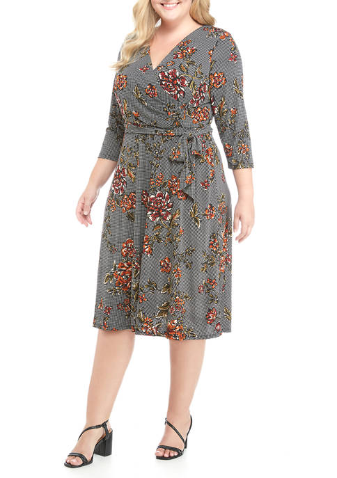 Plus Size 3/4 Sleeve Floral Wrap Midi Dress