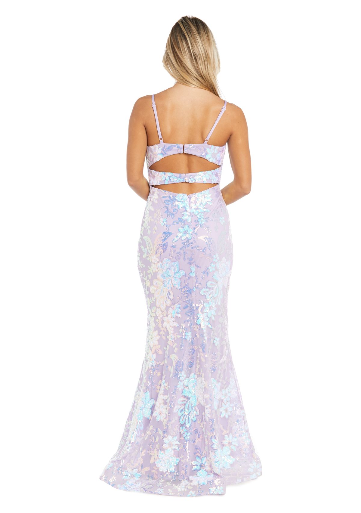 Sleeveless Scoop Neck Lace Gown 