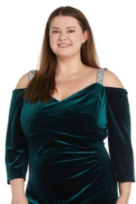 Belk plus size hot sale prom dresses