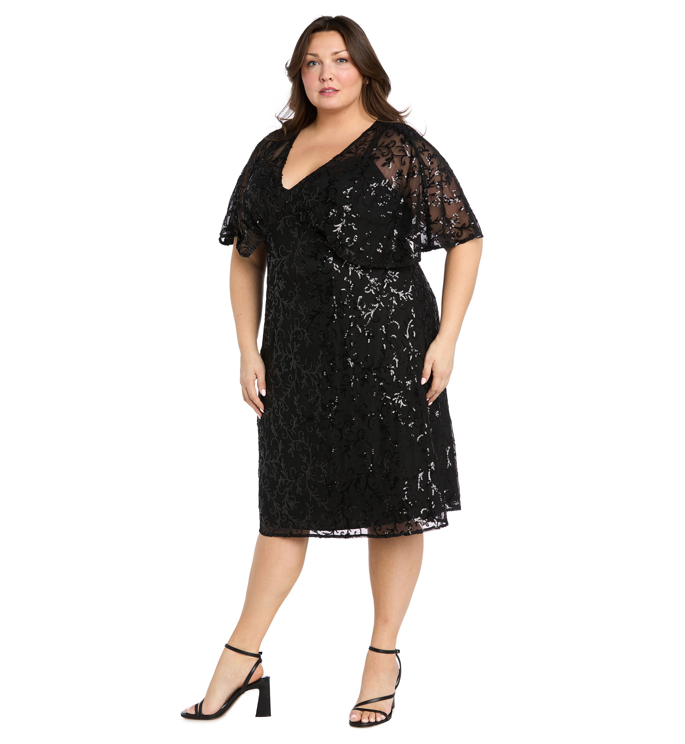 Plus Size Short Sleeve V-Neck Solid Lace A-Line Dress