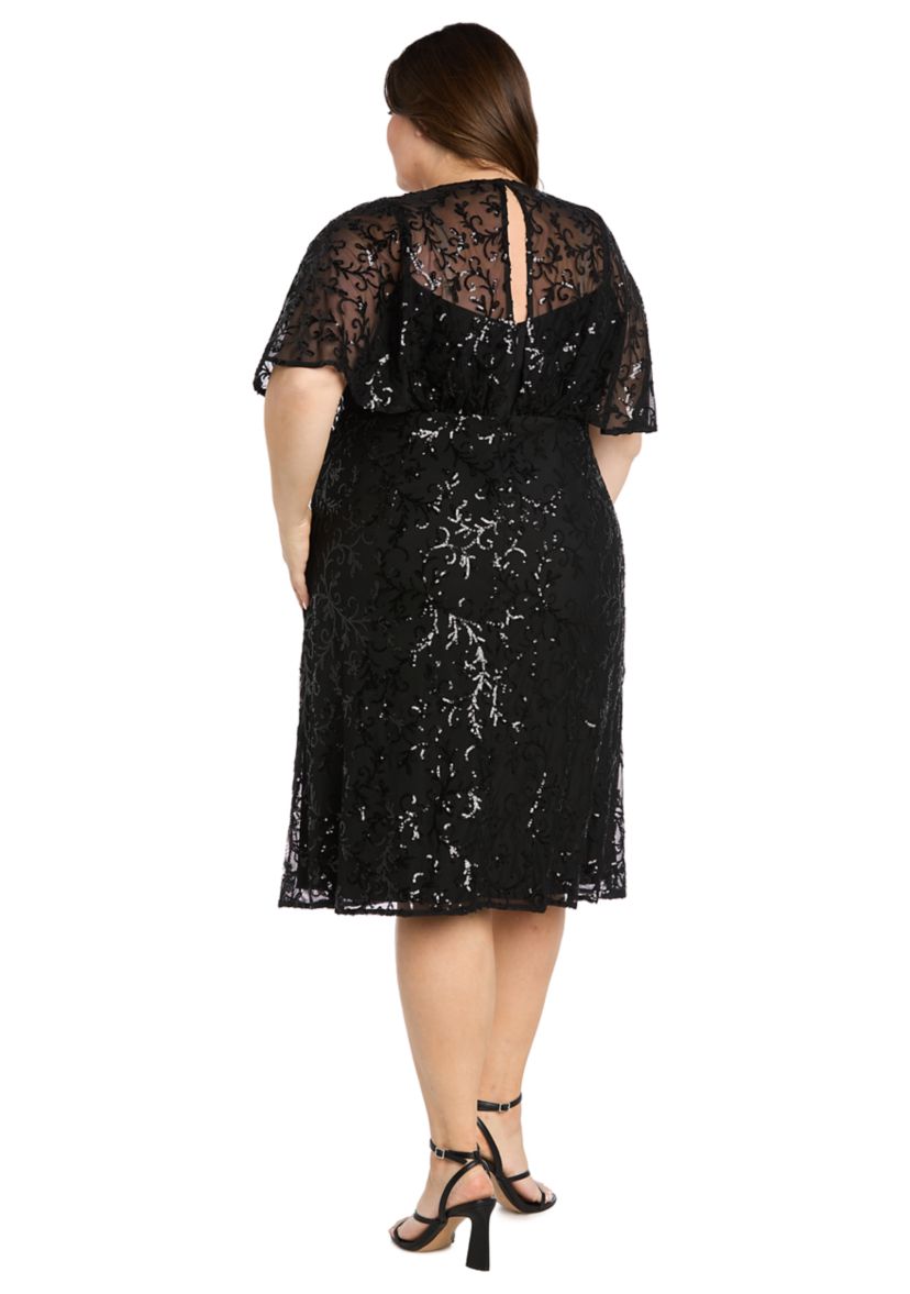 Plus Size Short Sleeve V-Neck Solid Lace A-Line Dress