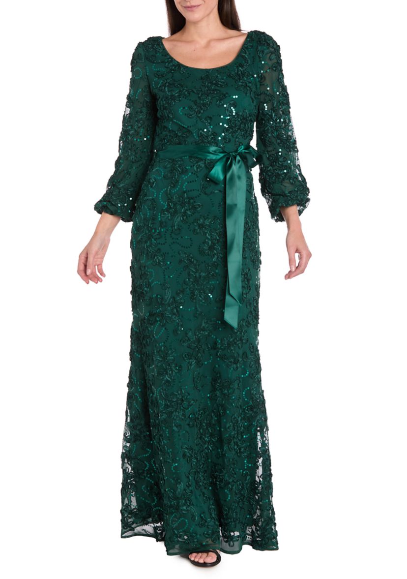 Womens Long Sleeve Crew Neck Solid Lace Gown