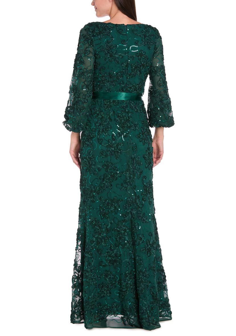 Womens Long Sleeve Crew Neck Solid Lace Gown