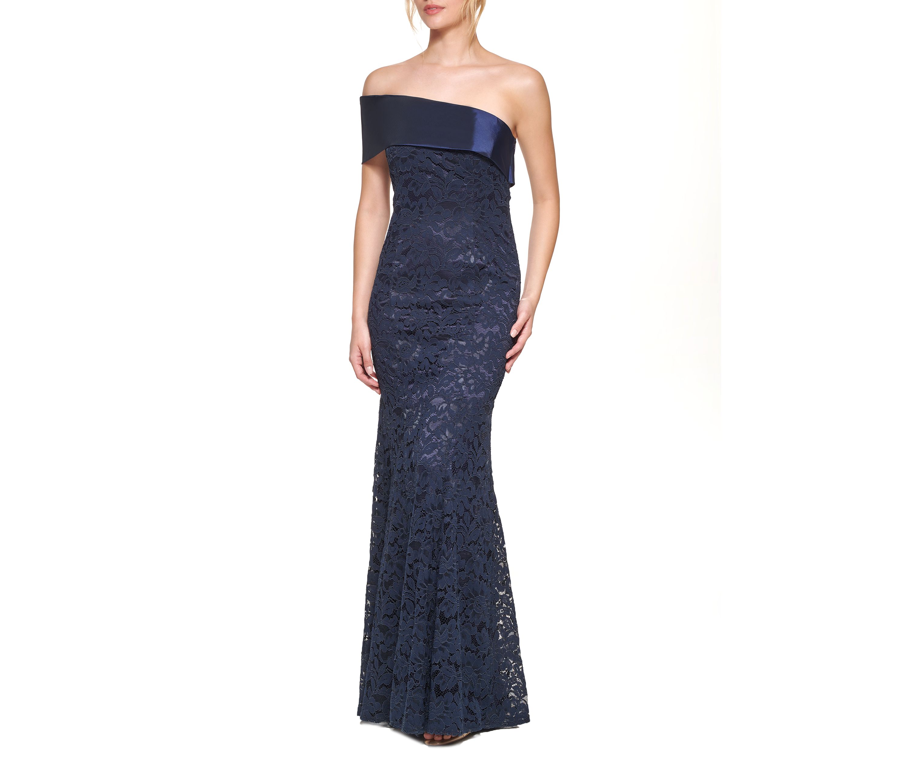 Womens One Shoulder Solid Velvet Gown 