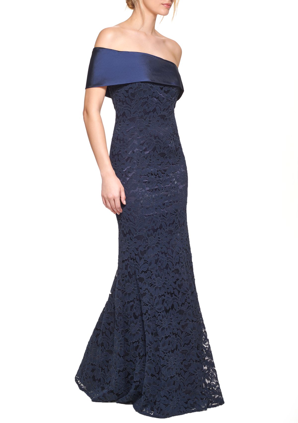 Womens One Shoulder Solid Velvet Gown 