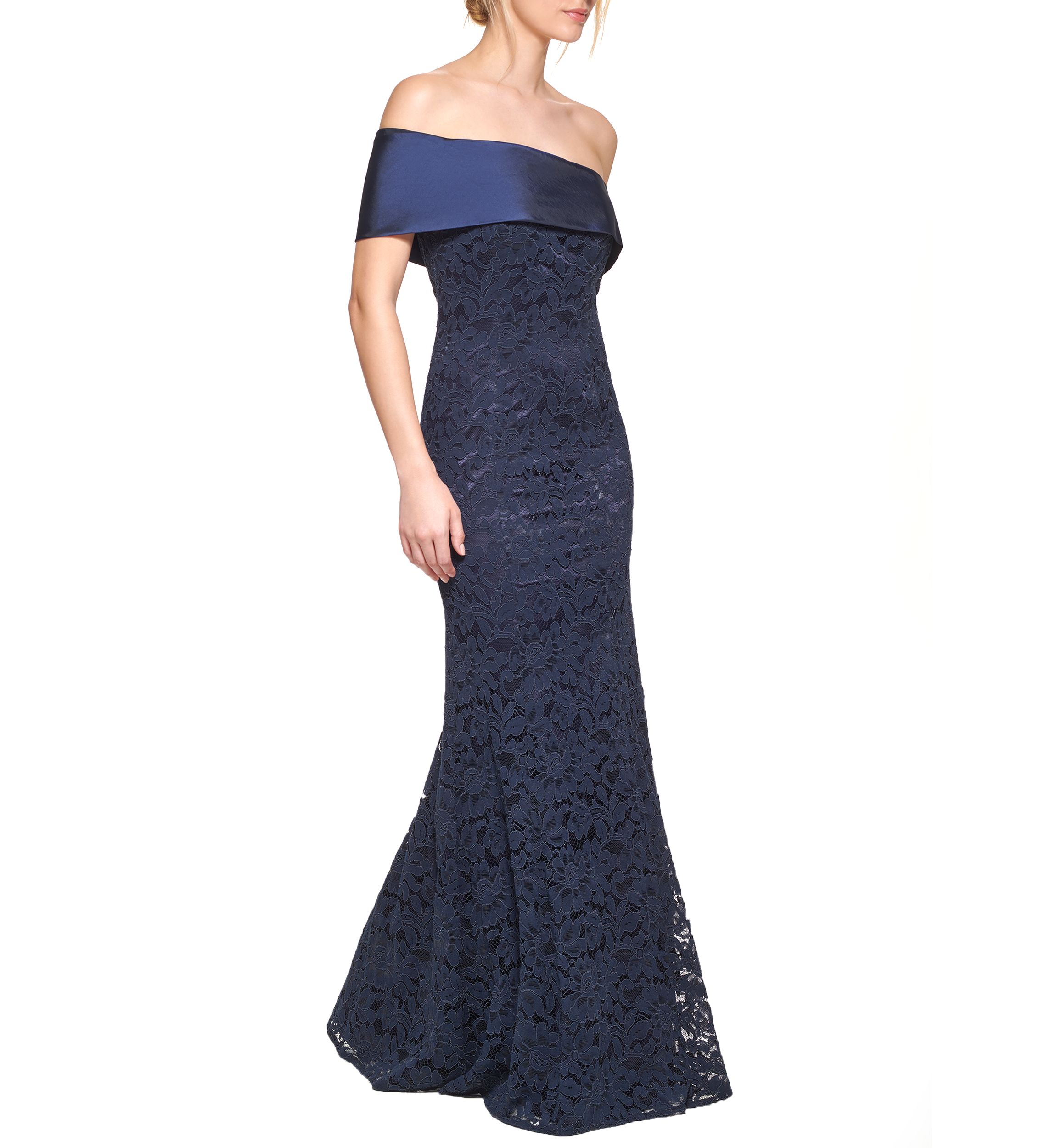 Womens One Shoulder Solid Velvet Gown 