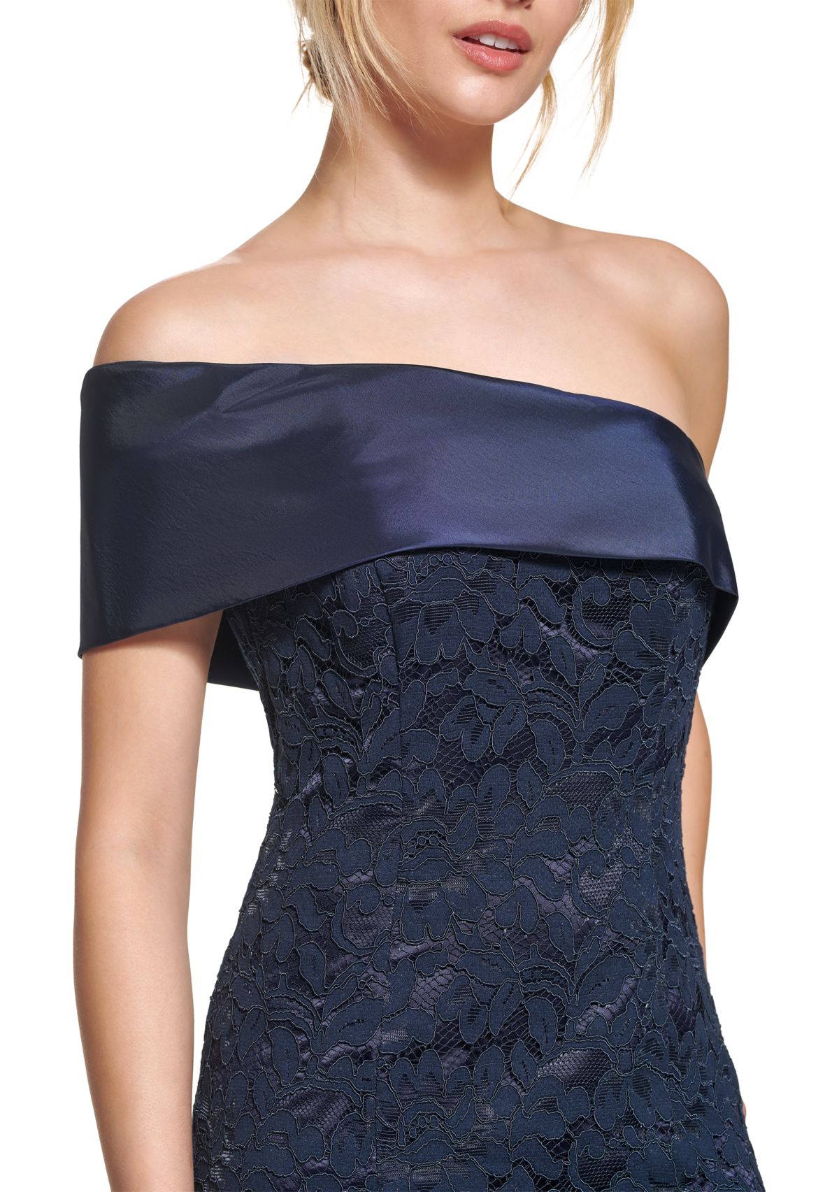 Womens One Shoulder Solid Velvet Gown 