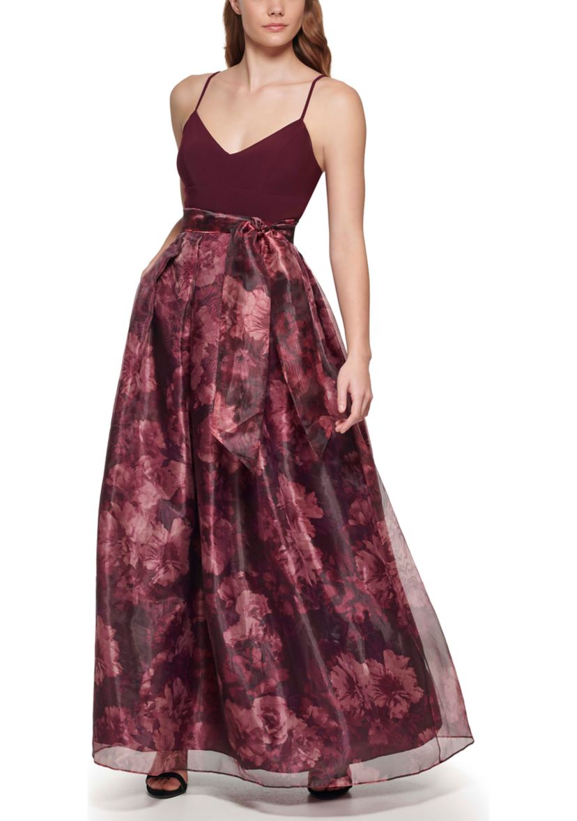 Sleeveless Sweetheart Neck Bow Detail Organza Gown 