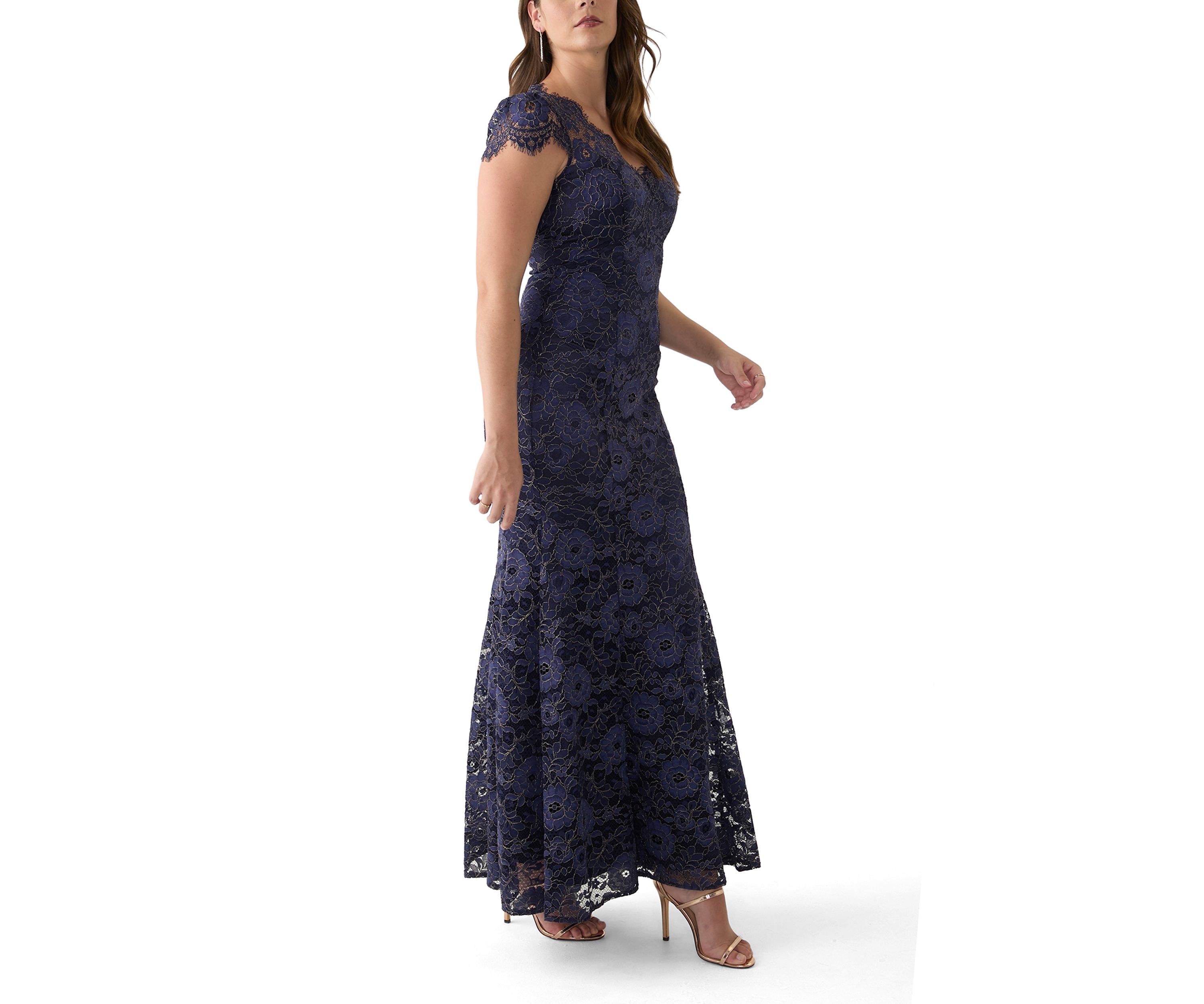 Womens Solid V-Neck Lace Gown