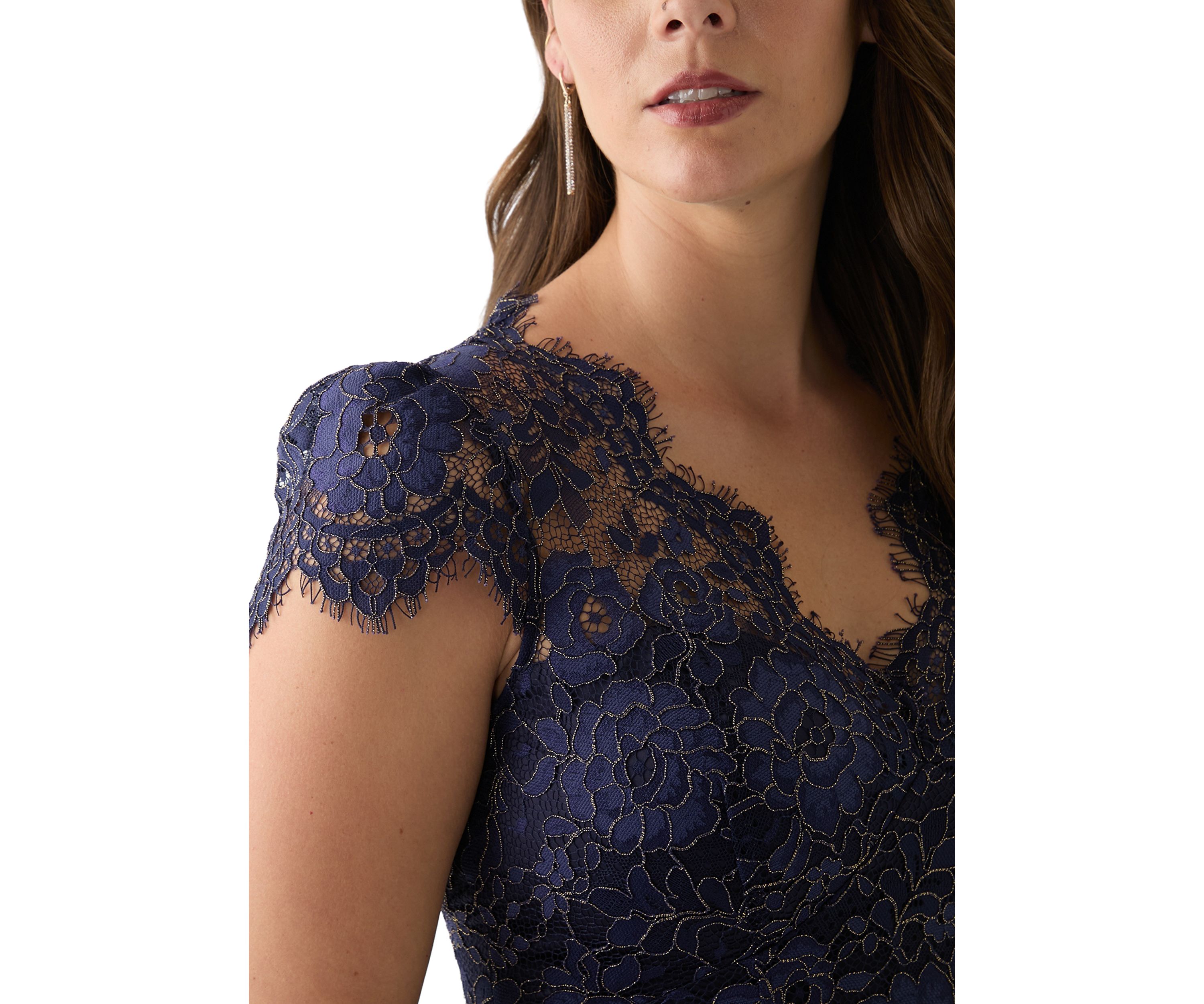 Womens Solid V-Neck Lace Gown