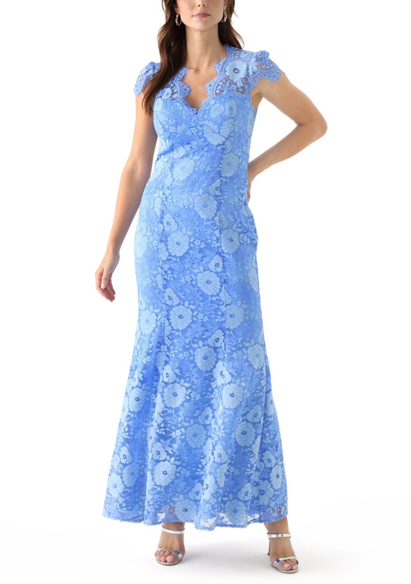 Womens Short Sleeve V-Neck Lace Appliqué Gown