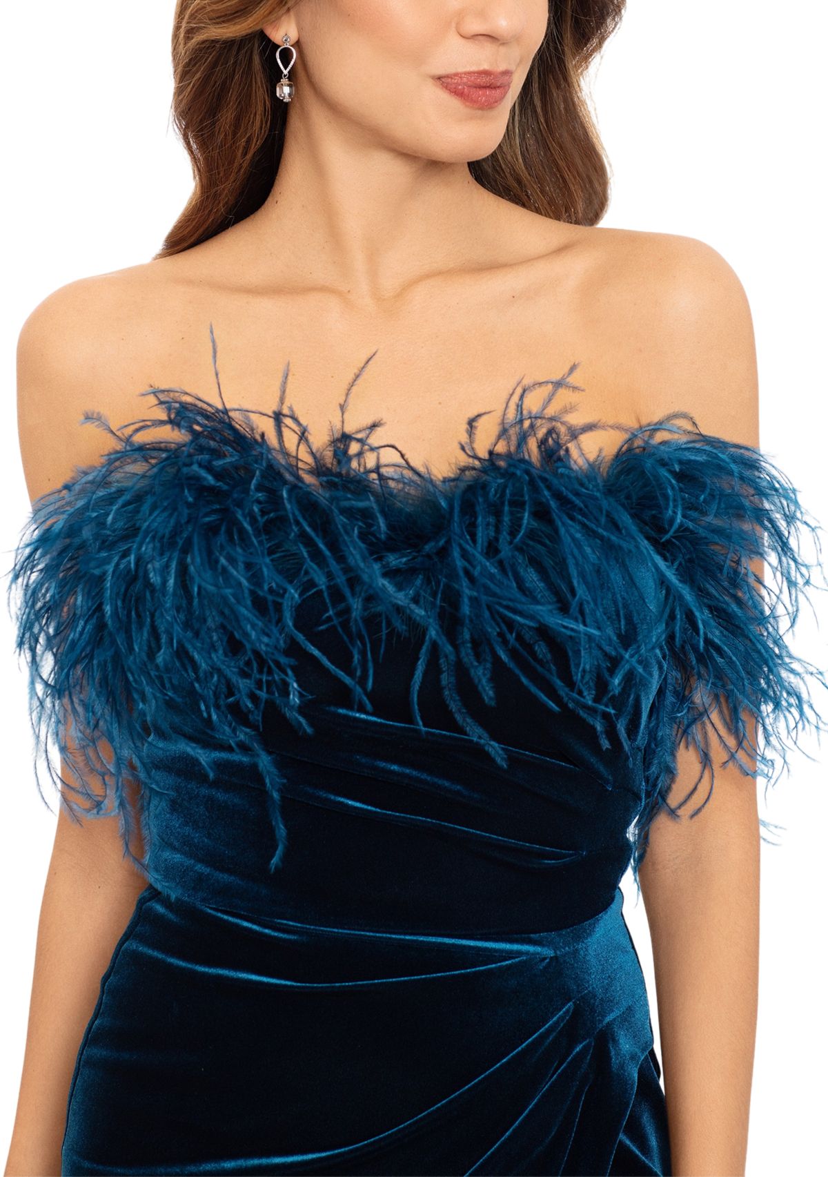 Womens Side Ruched Solid Feather Sheath Dress