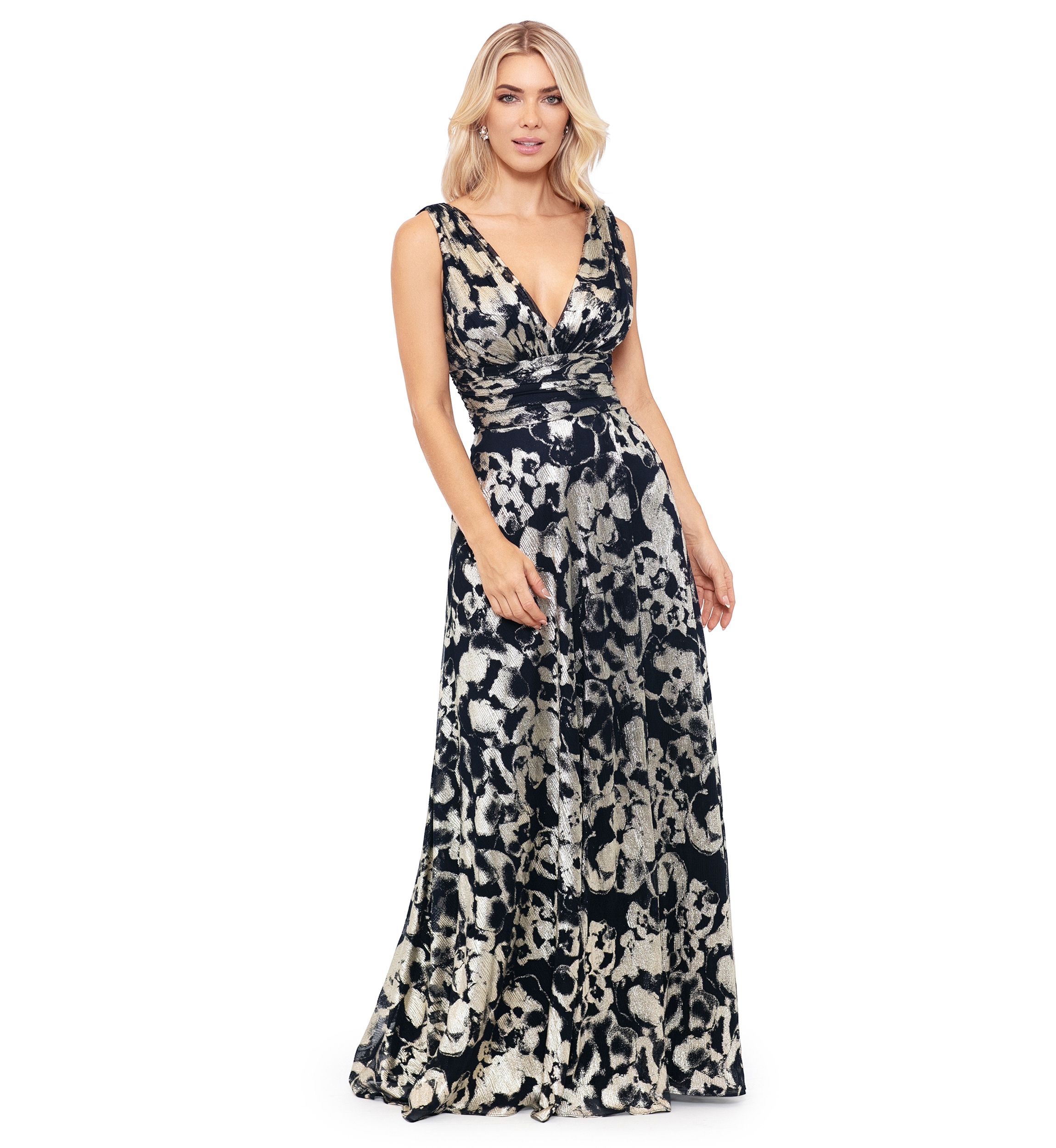Womens Sleeveless Metallic Knit Fit and Flare Gown 