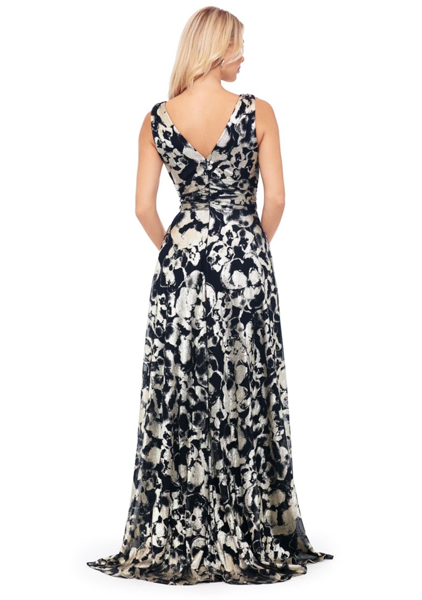 Womens Sleeveless Metallic Knit Fit and Flare Gown 