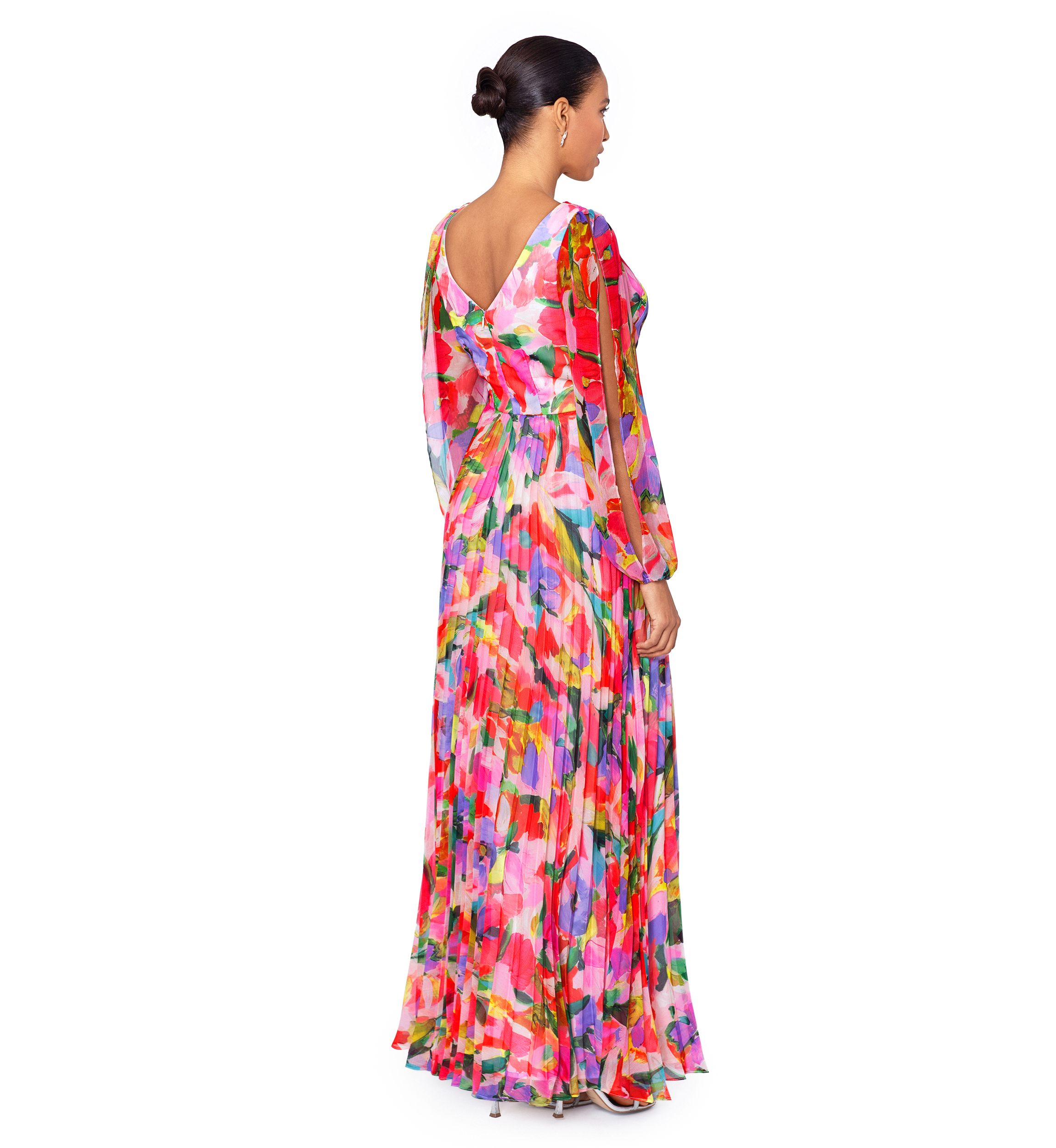 Womens V-Neck Long Sleeve Chiffon Pleated Fit and Flare Gown