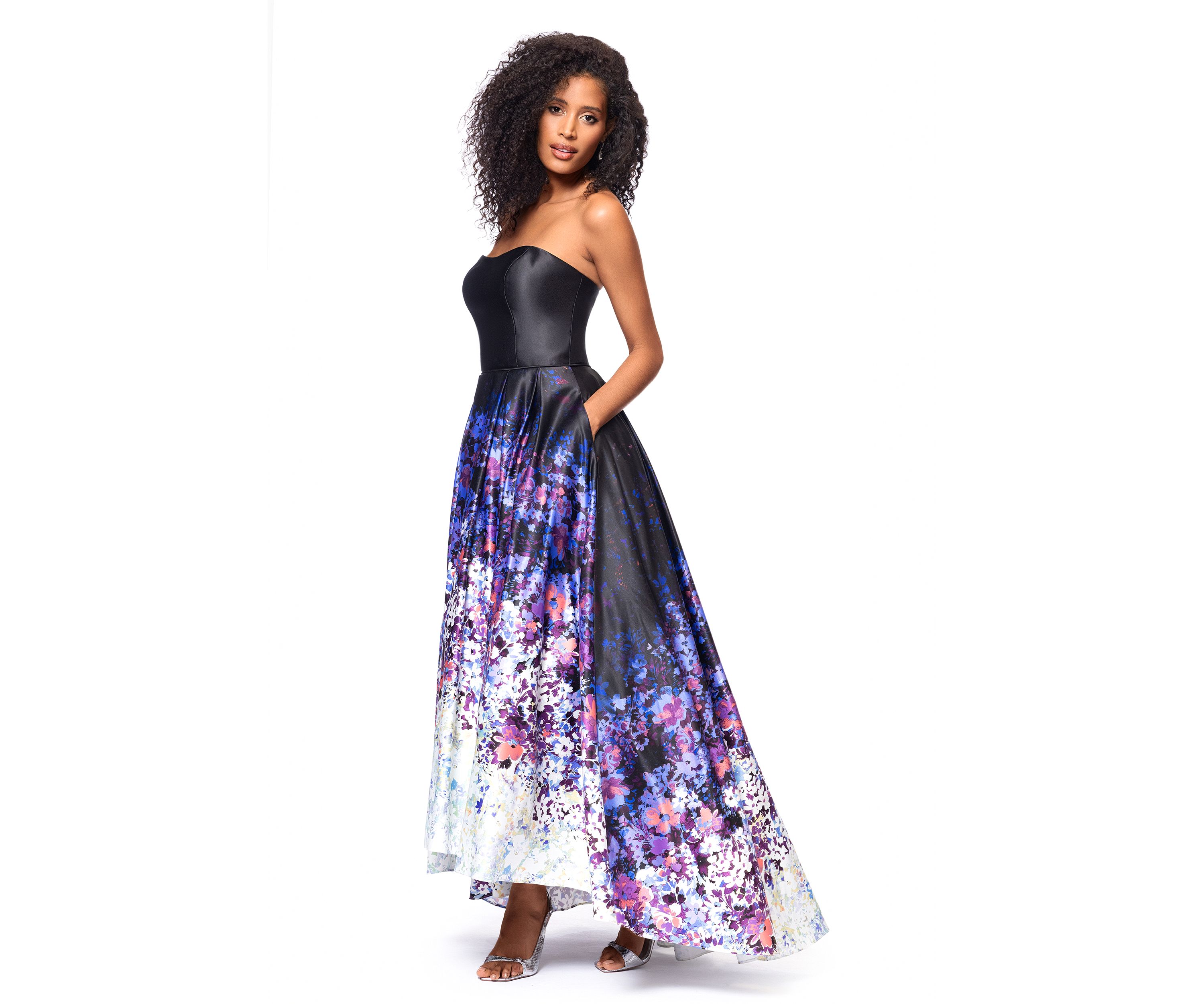 Womens Floral Printed Sleeveless Gown