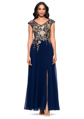 Betsy & Adam Women's Short Sleeve V-Neck Floral Embellished Gown, 14