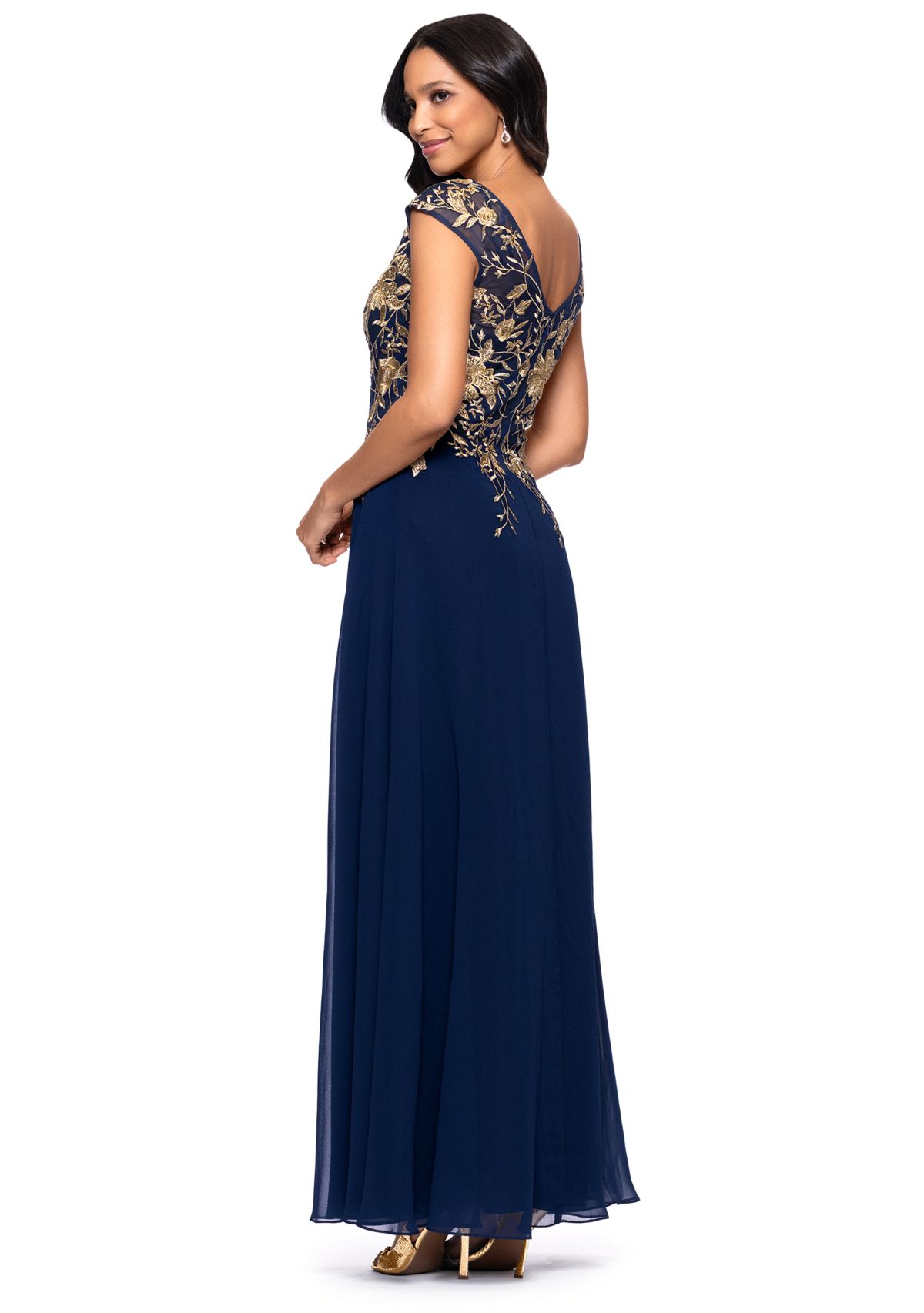Womens Short Sleeve V-Neck Floral Embellished Gown