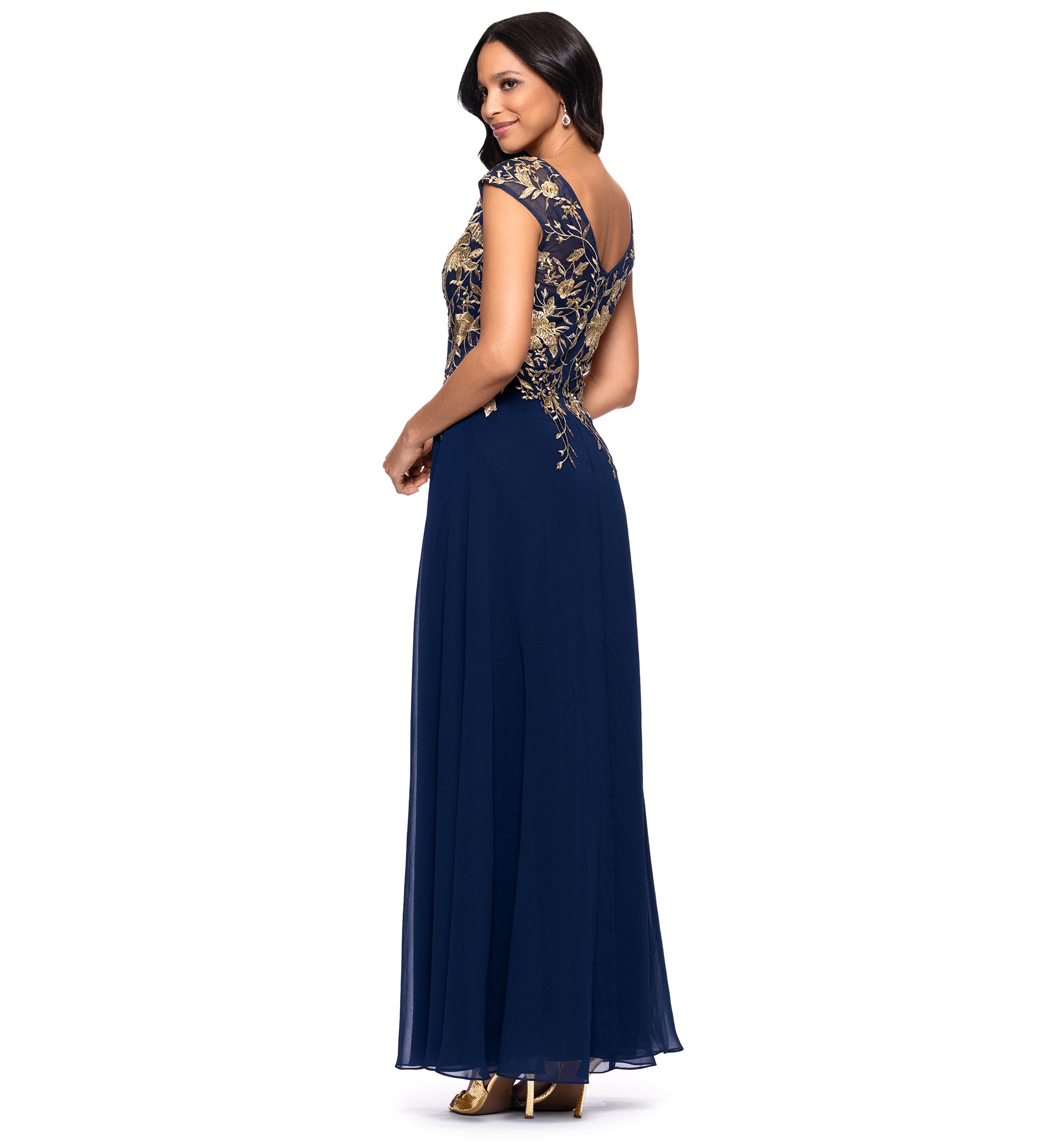 Womens Short Sleeve V-Neck Floral Embellished Gown