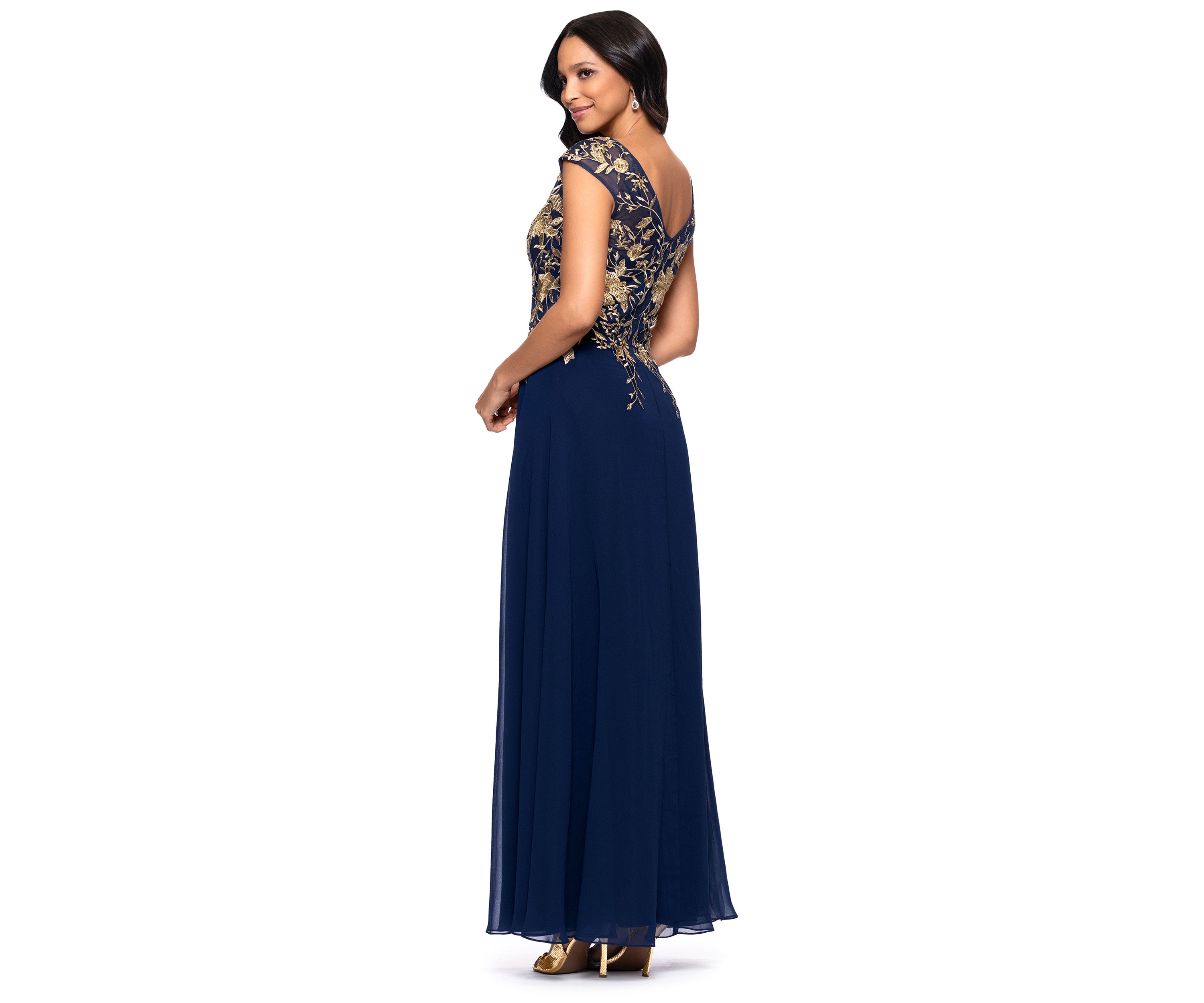 Womens Short Sleeve V-Neck Floral Embellished Gown