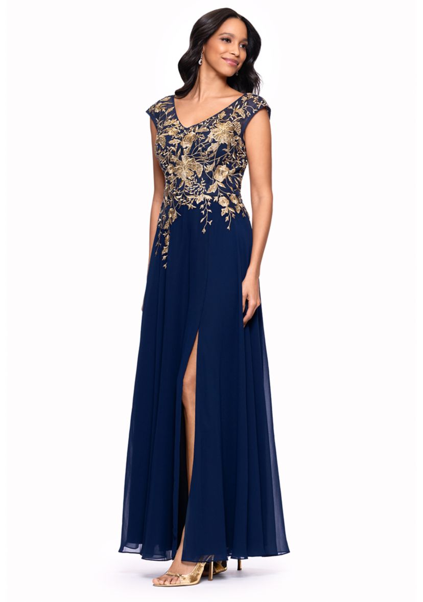 Womens Short Sleeve V-Neck Floral Embellished Gown