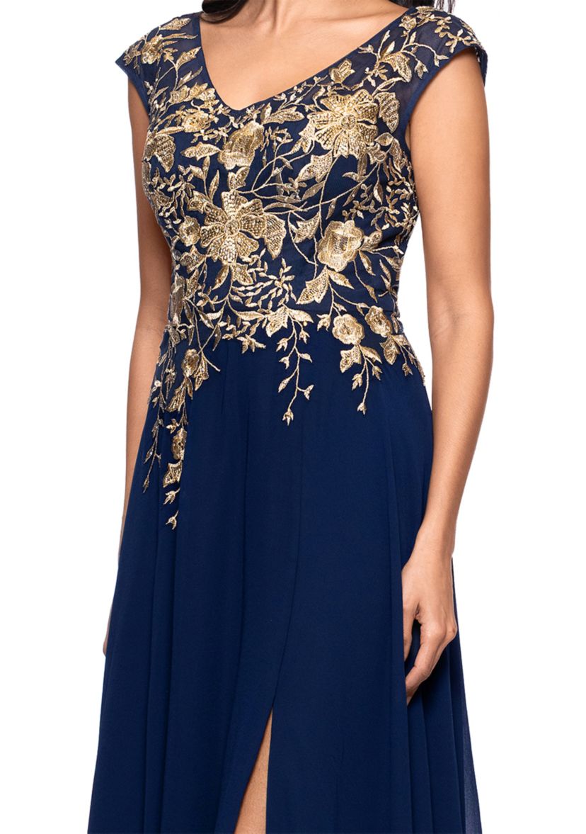 Womens Short Sleeve V-Neck Floral Embellished Gown