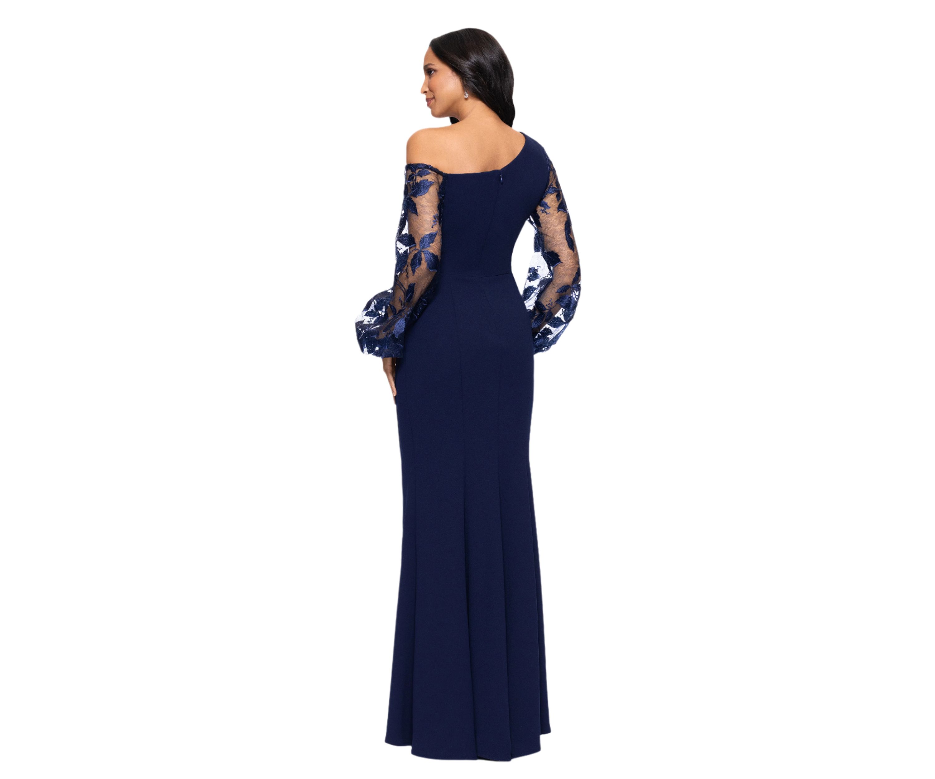 Womens Ruched Lace Sleeve Gown