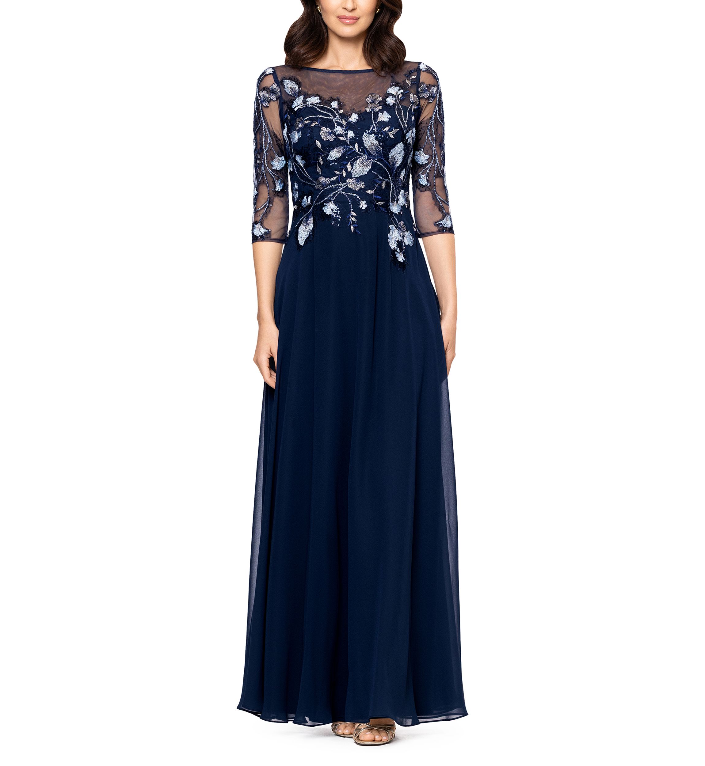 Womens Crew Neck Floral Embellish Gown