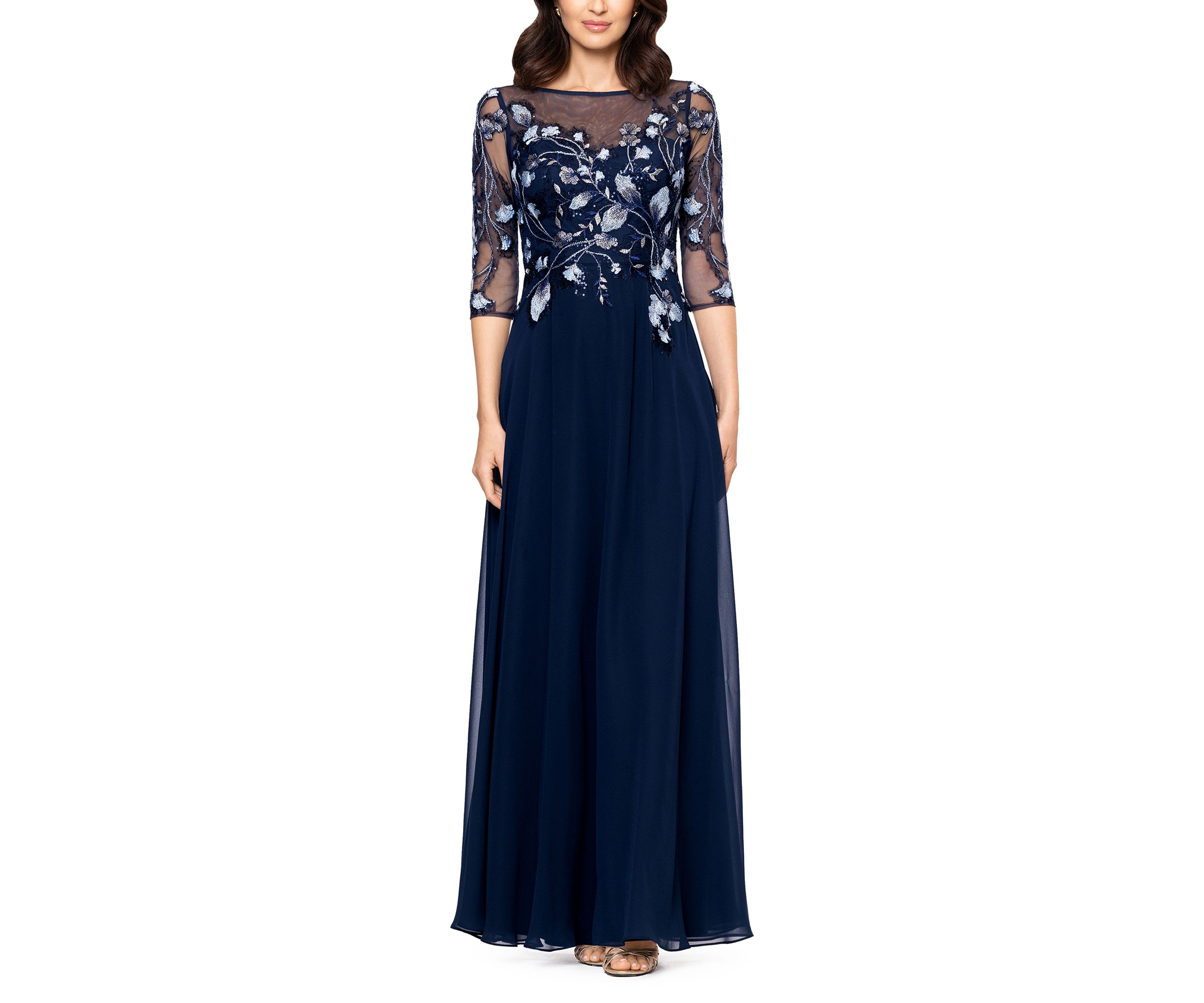 Womens Crew Neck Floral Embellish Gown