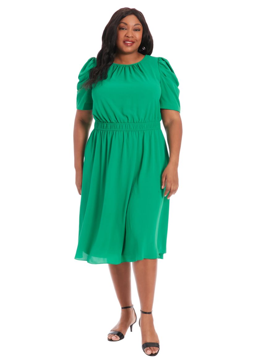 Plus Size Short Sleeve Crew Neck Solid Chiffon Dress