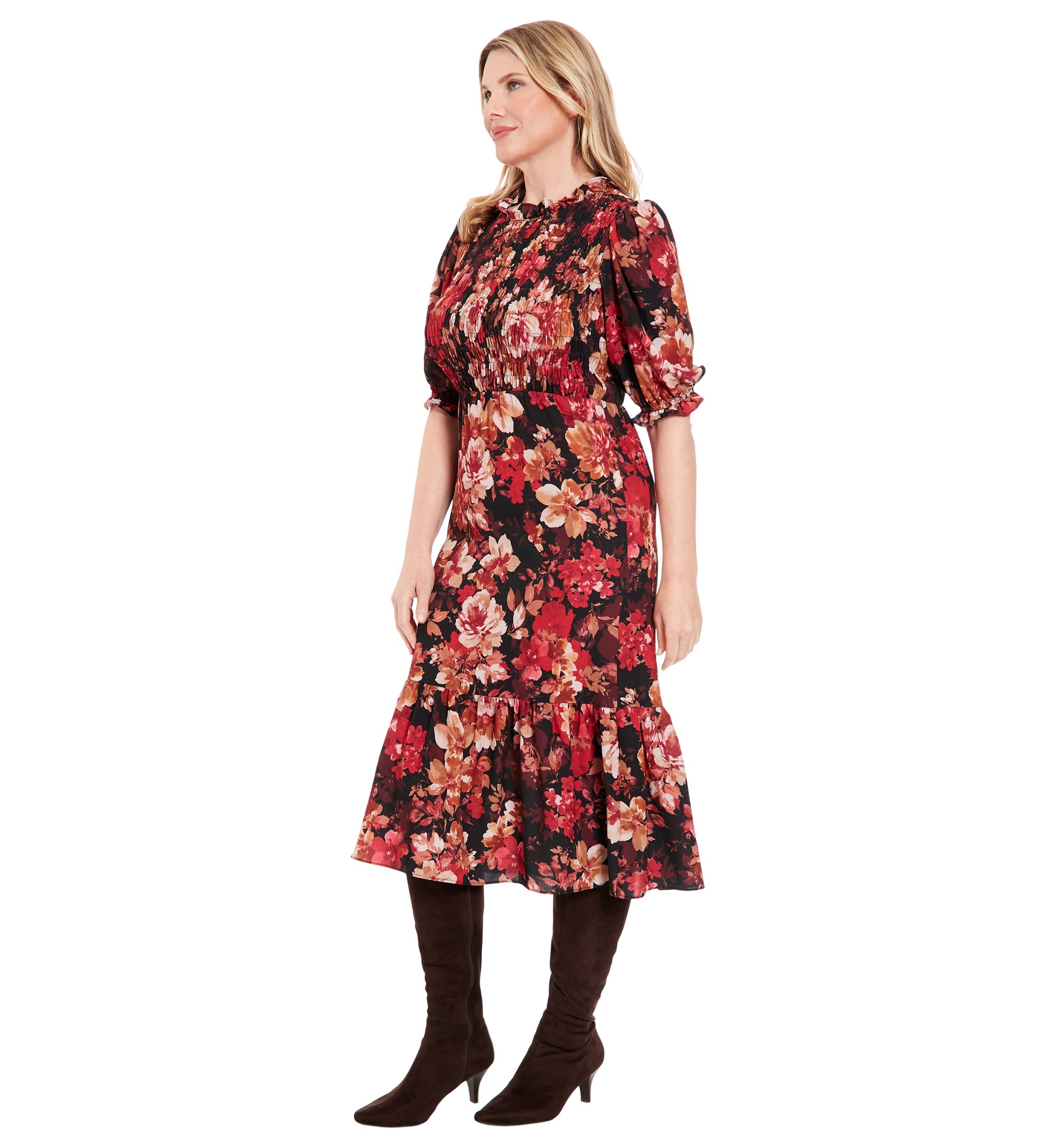 Womens Printed Bubble Crepe Smocked Bodice Tiered Midi Dress