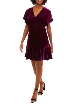 Women's Short Sleeve V-Neck Velvet Solid Fit and Flare Dress