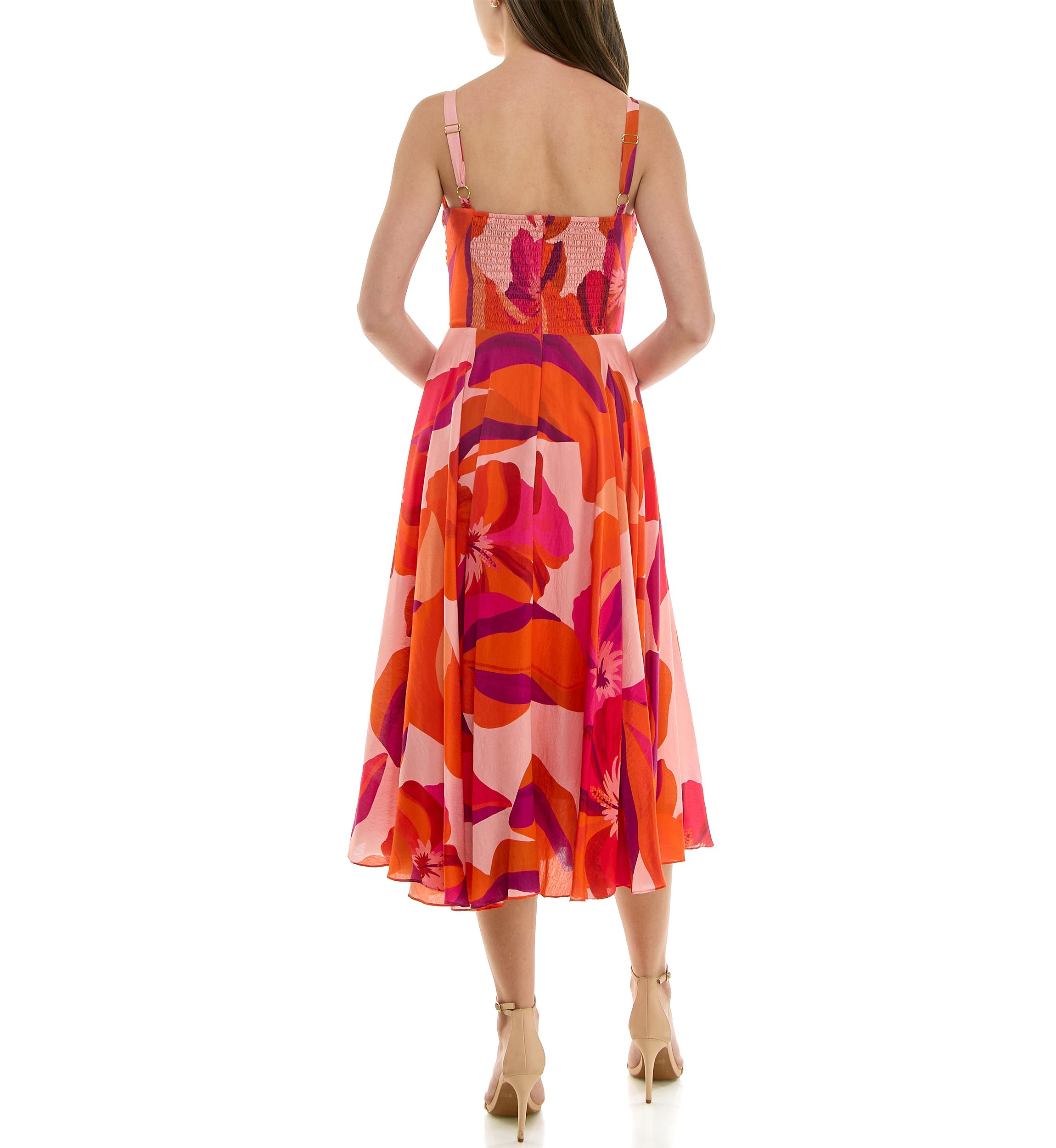 Womens Twist Sweetheart Dress