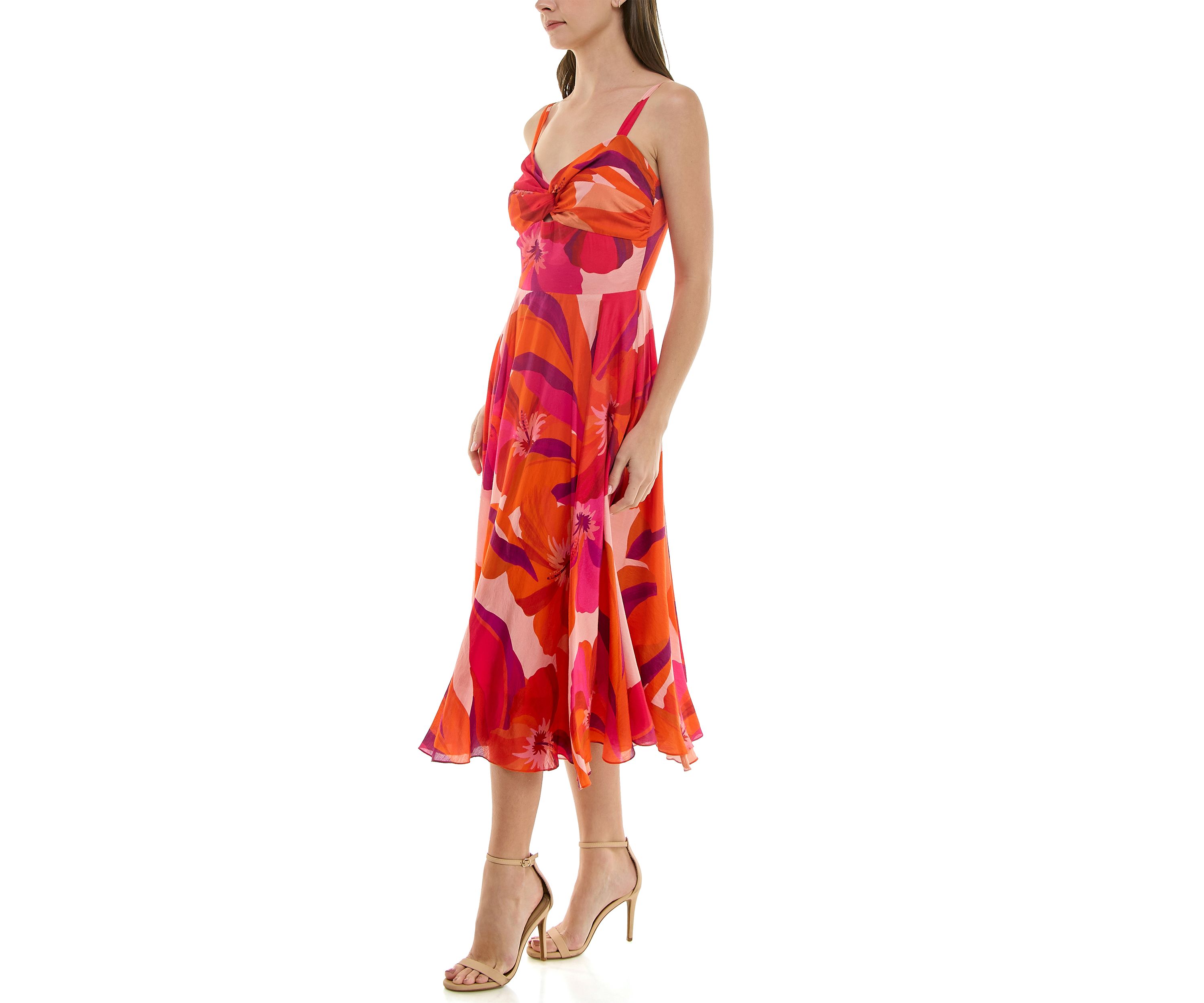 Womens Twist Sweetheart Dress