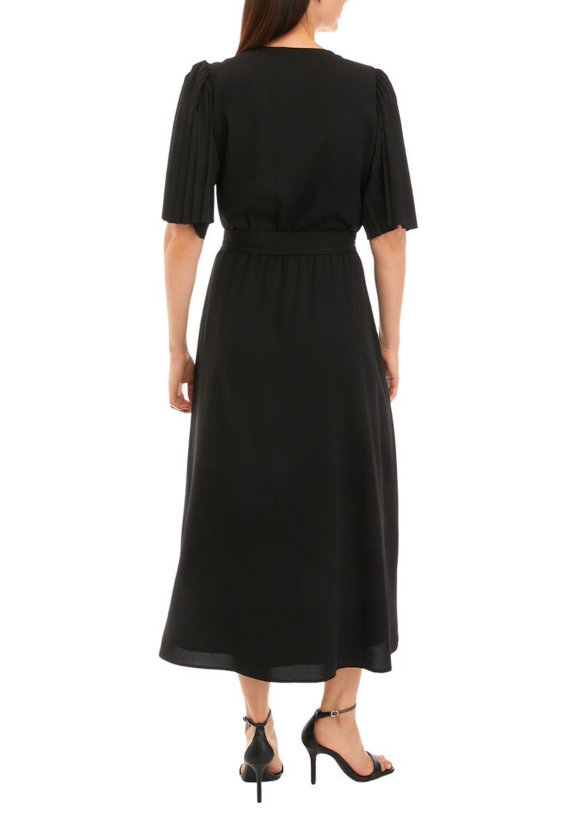 Womens Short Sleeve Solid Surplice Dress with Tie Waist