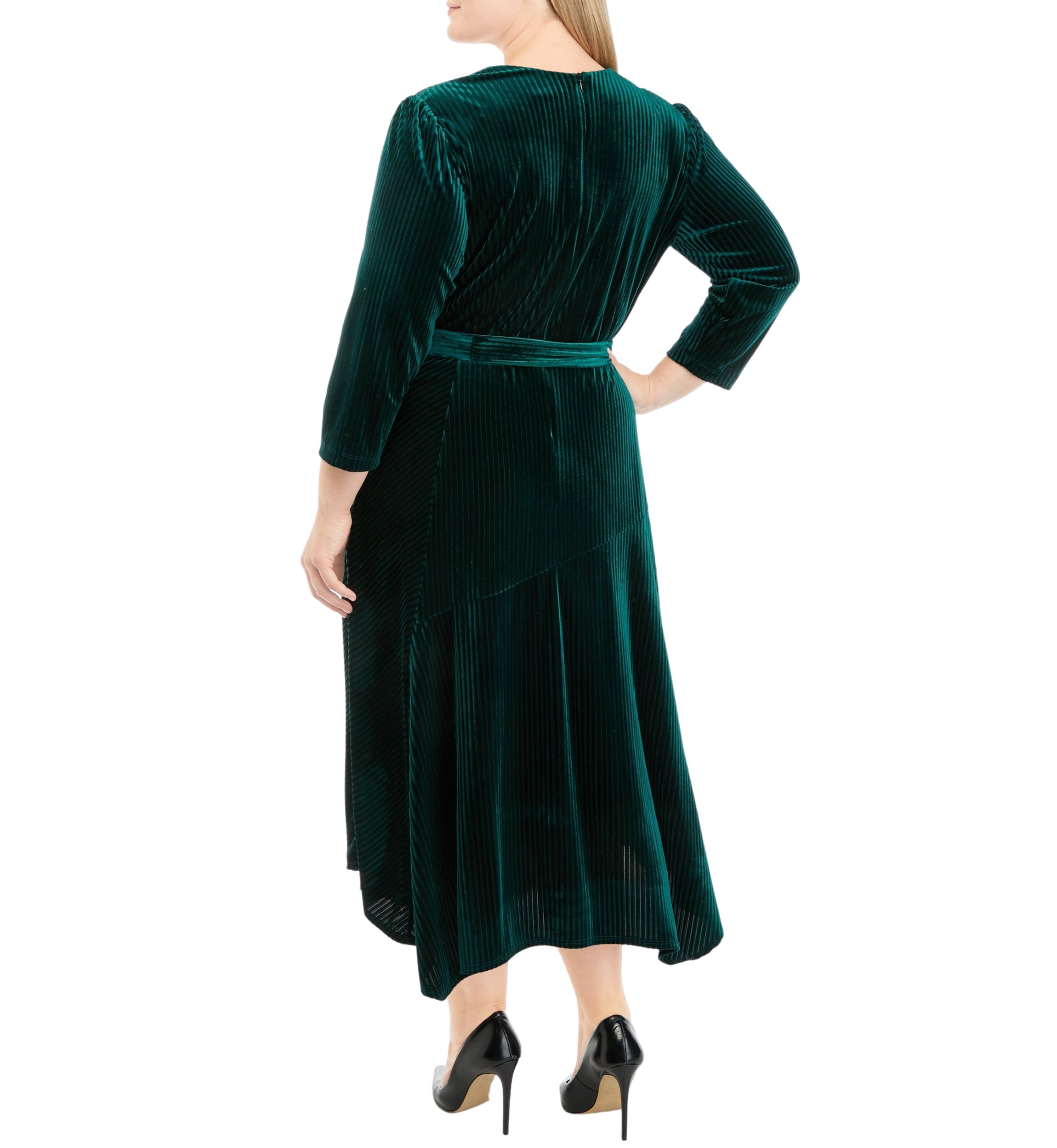Plus Size V-Neck Wrap Velvet Dress