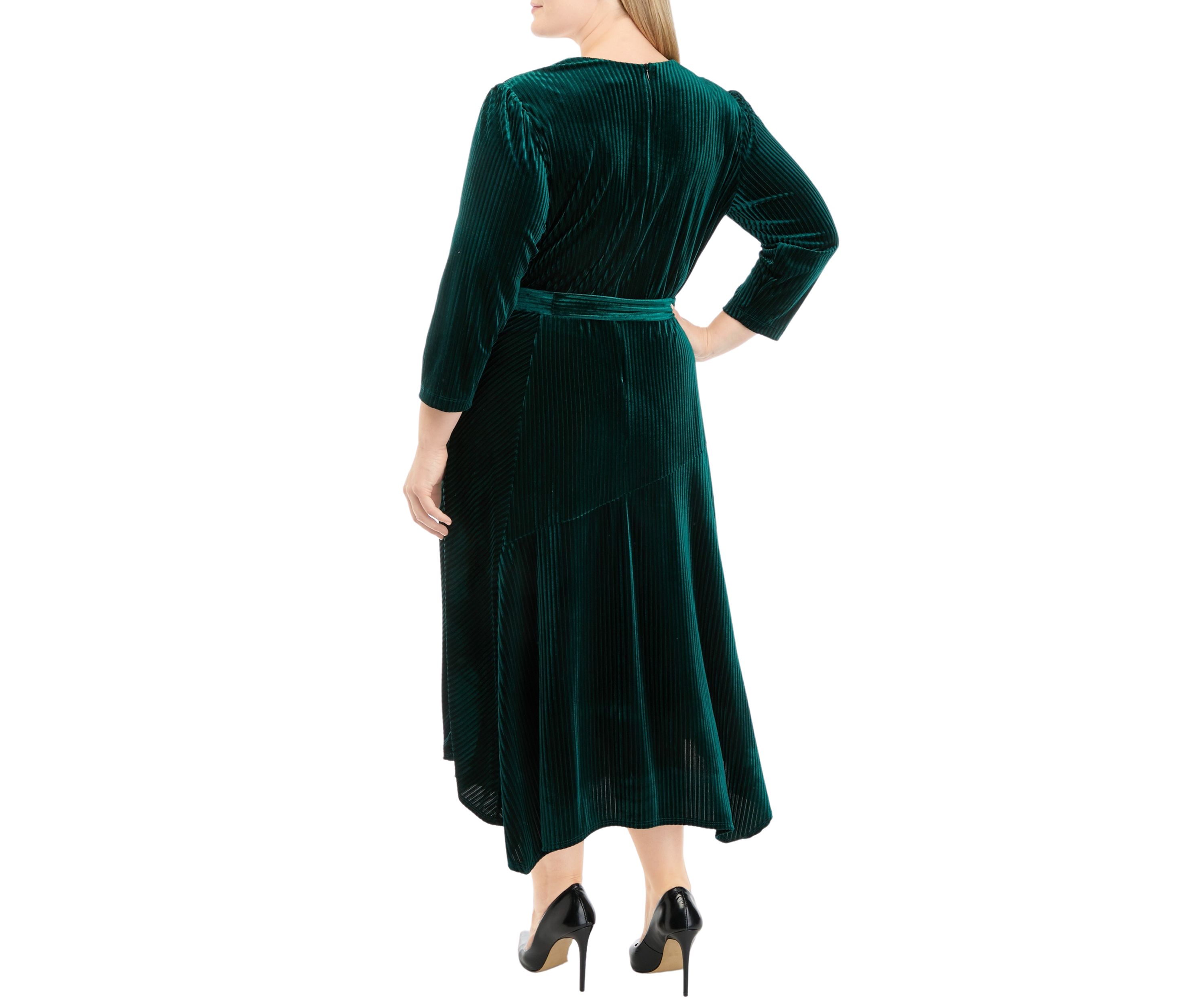 Plus Size V-Neck Wrap Velvet Dress