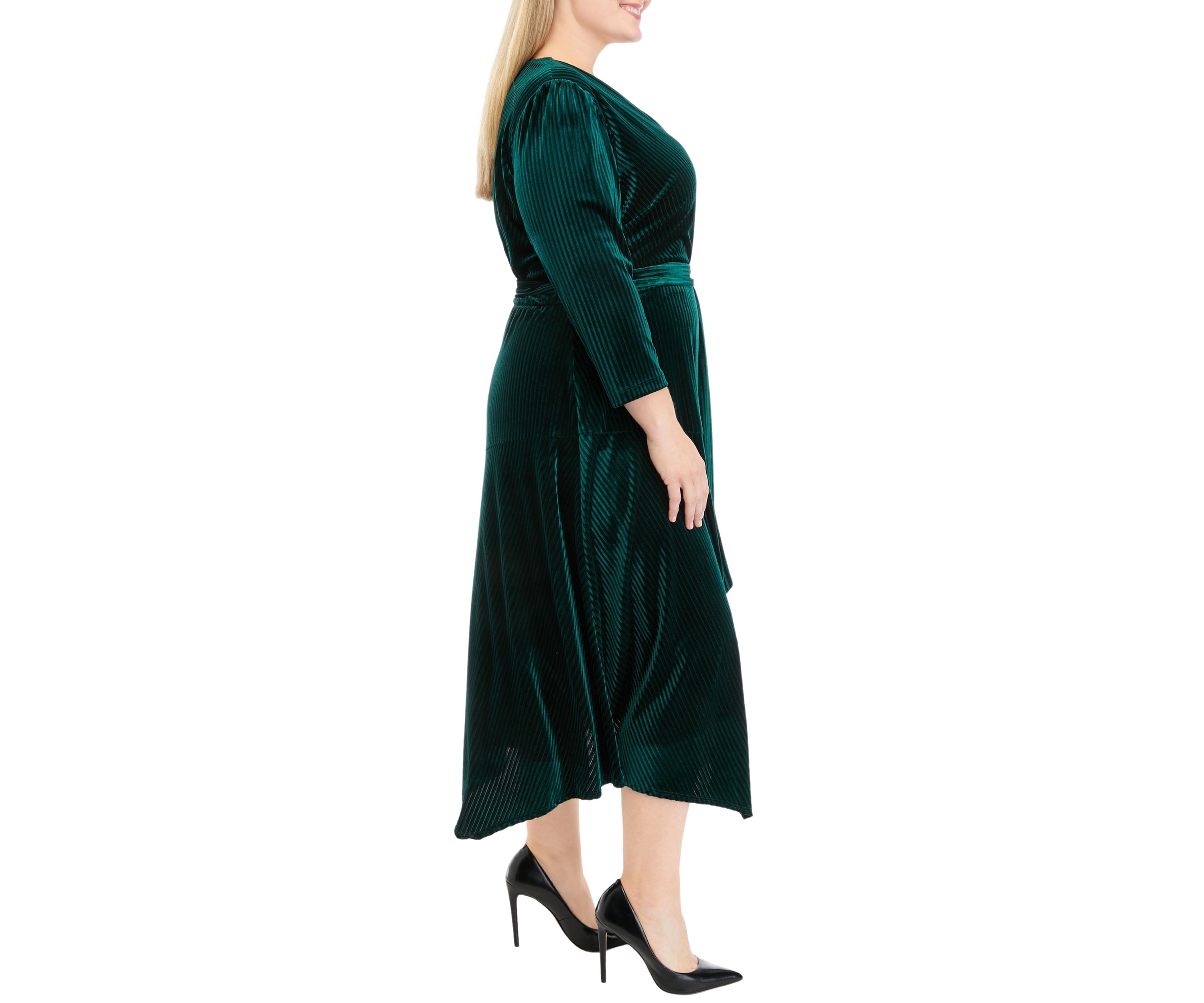 Plus Size V-Neck Wrap Velvet Dress