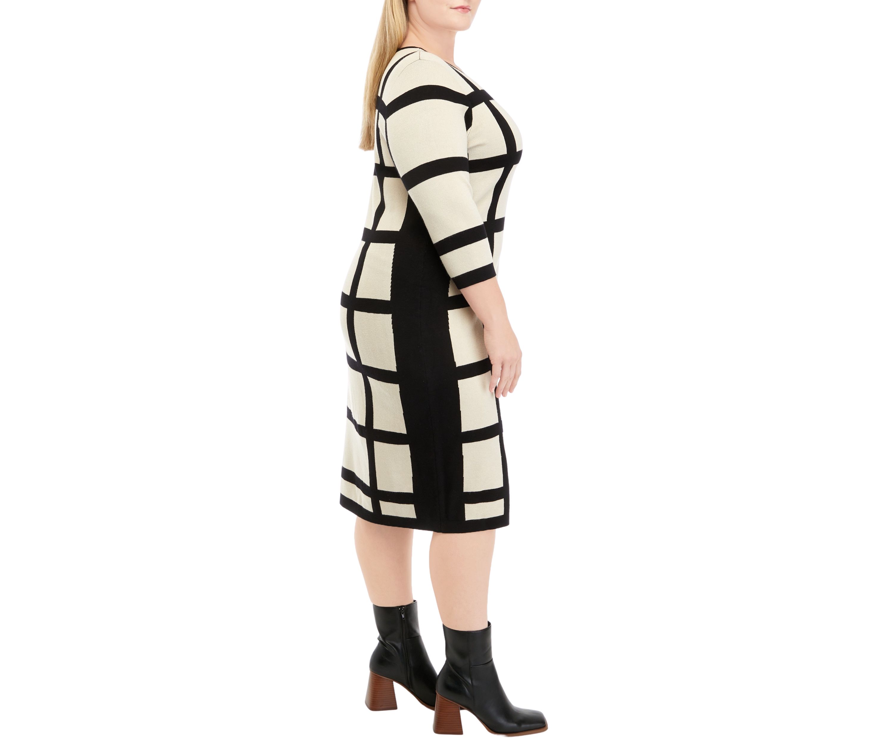 Plus Size 3/4 Sleeve Windowpane Sheath Dress