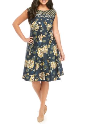 Gabby Skye Plus Size Print Scuba Dress | belk