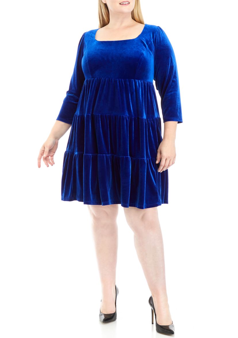 Plus Size 3/4 Sleeve Solid Velvet Tiered Fit and Flare Dress