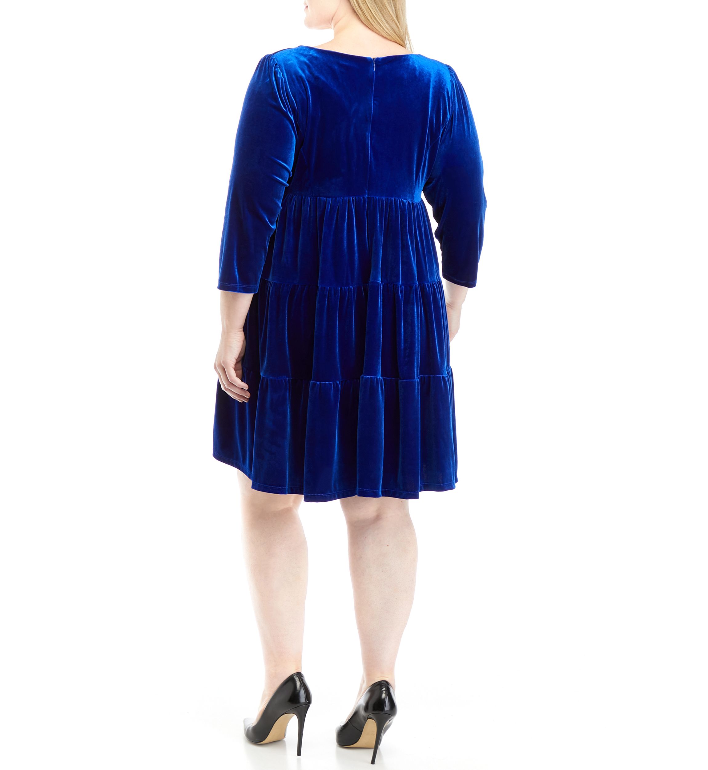 Plus Size 3/4 Sleeve Solid Velvet Tiered Fit and Flare Dress