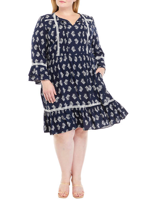 Plus Size Bell Sleeve Challis Print Babydoll Dress 