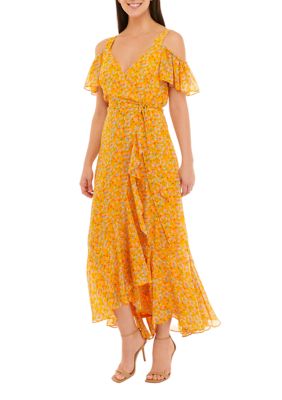 Women's Short Sleeve Cold Shoulder Crepe Ditsy Floral Maxi Dress